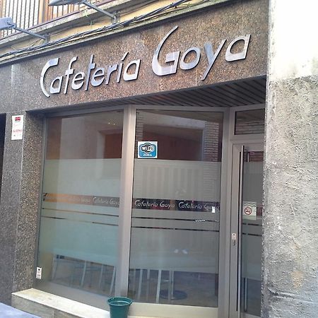 Hostal Cafeteteria Goya Барбастро Екстер'єр фото